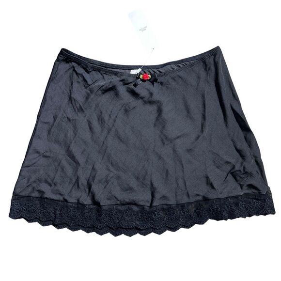 Urban Outfitters Mini Skirt Lace Trim NWT Sz L Grunge - Picture 1 of 8